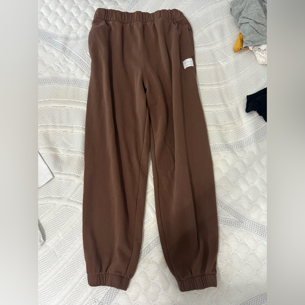 Hollister brown sweatpants